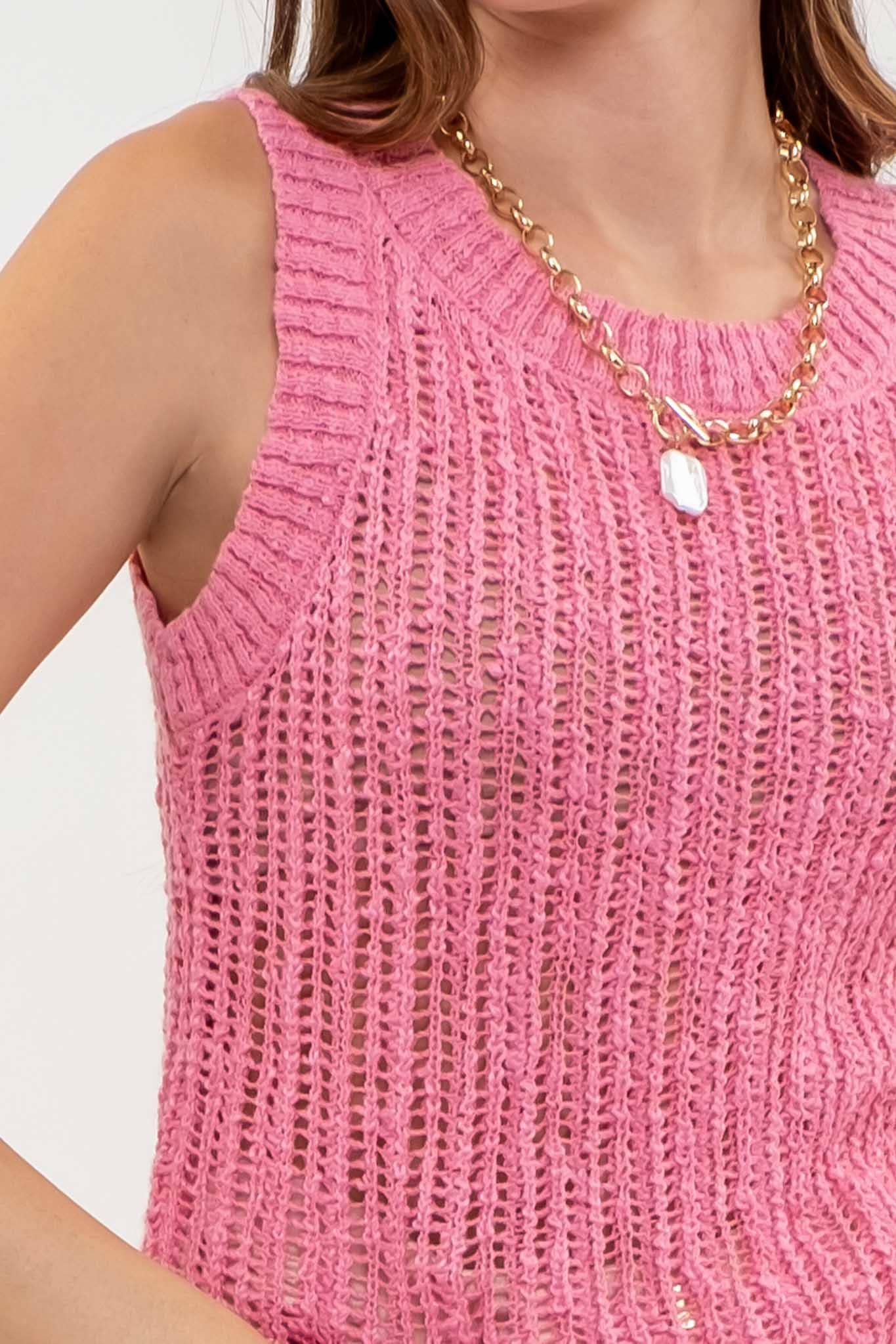 SOLID CROCHET KNIT SLEEVELESS TOP: CREAM