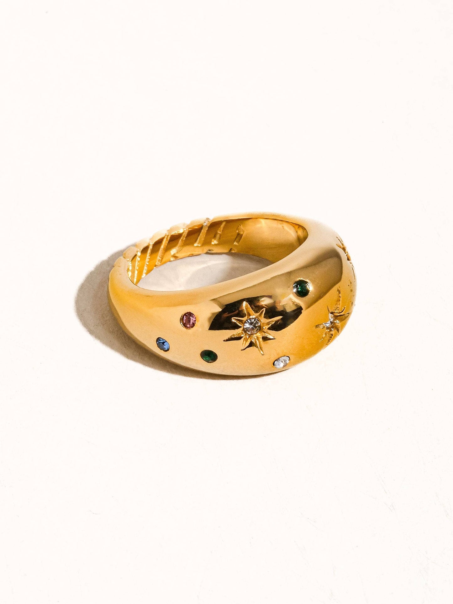 Angela 18K Gold Star Dome Ring