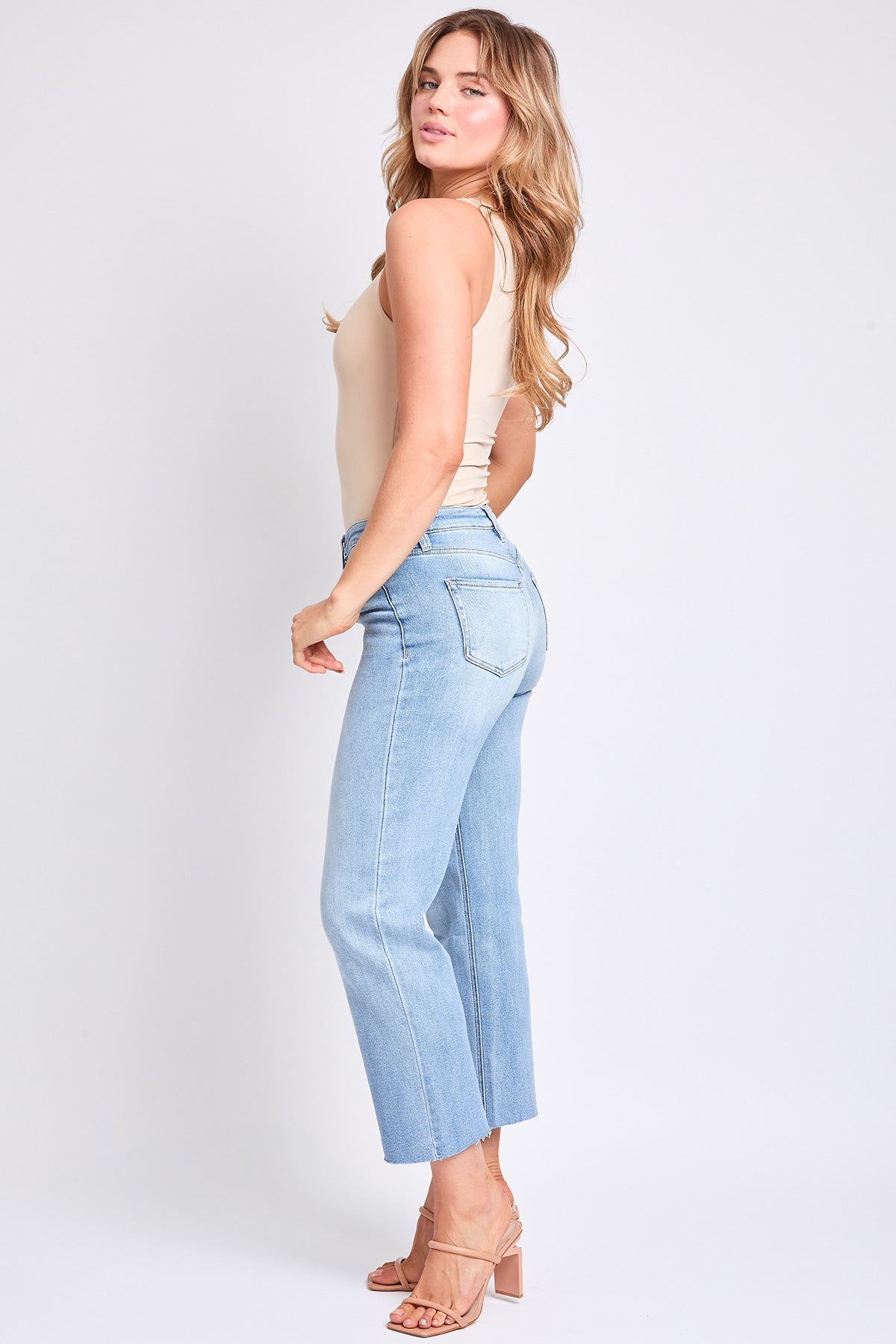 Women's Luxe Cropped Straight Leg Jeans
