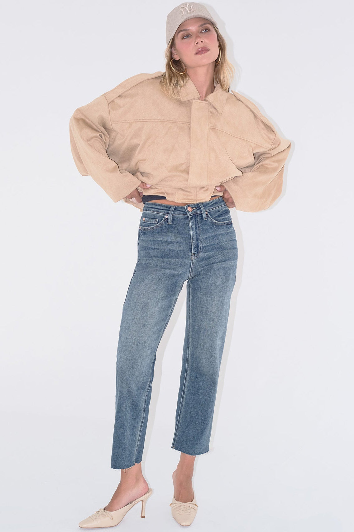 Women's Luxe Cropped Straight Leg Jeans