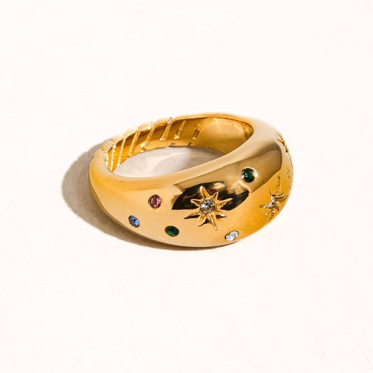 Angela 18K Gold Star Dome Ring