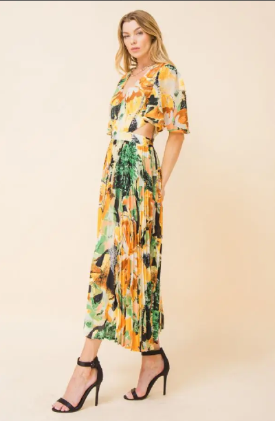 Take Notice Floral Pleated Dress